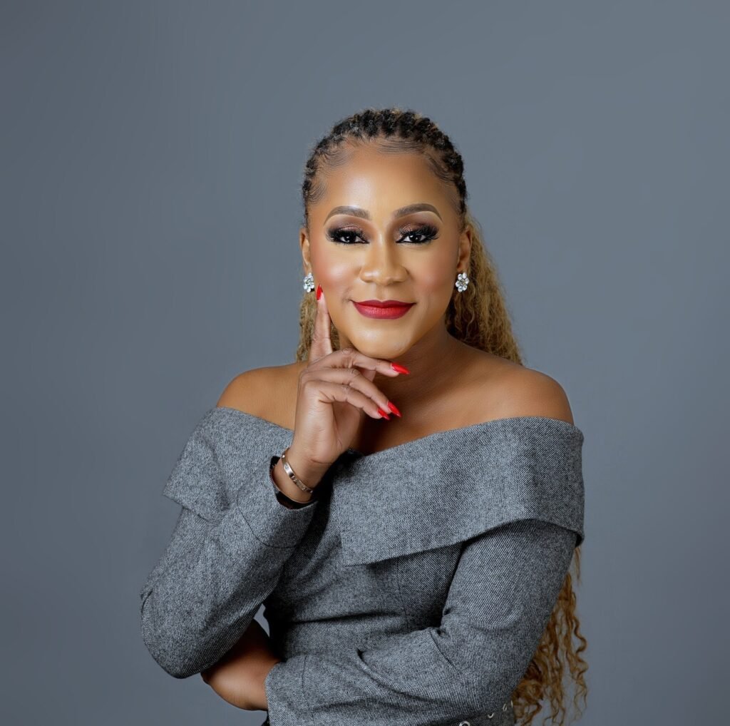 Dr. Simbiat Adighije PMHNP, PHD, MBBS